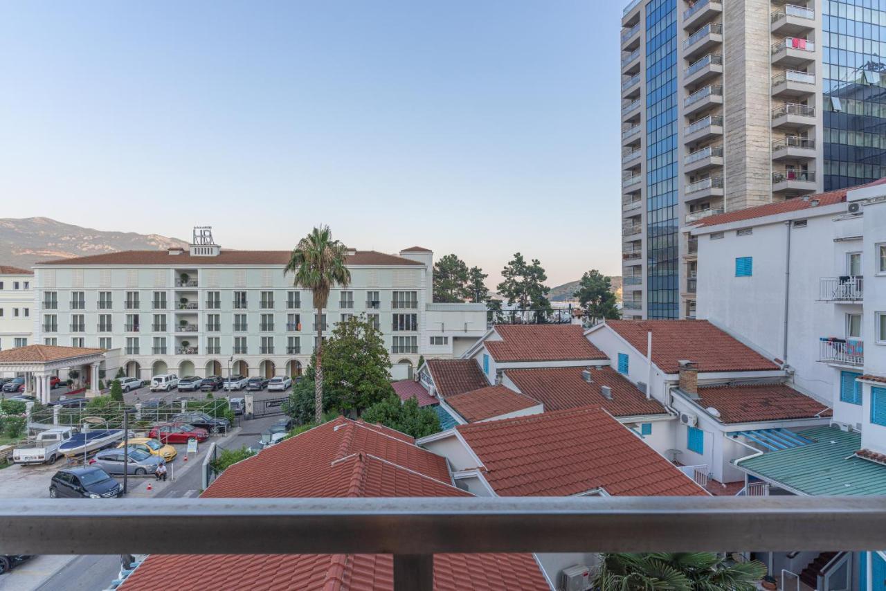 Fontana Mediteran Properties Budva Exterior foto