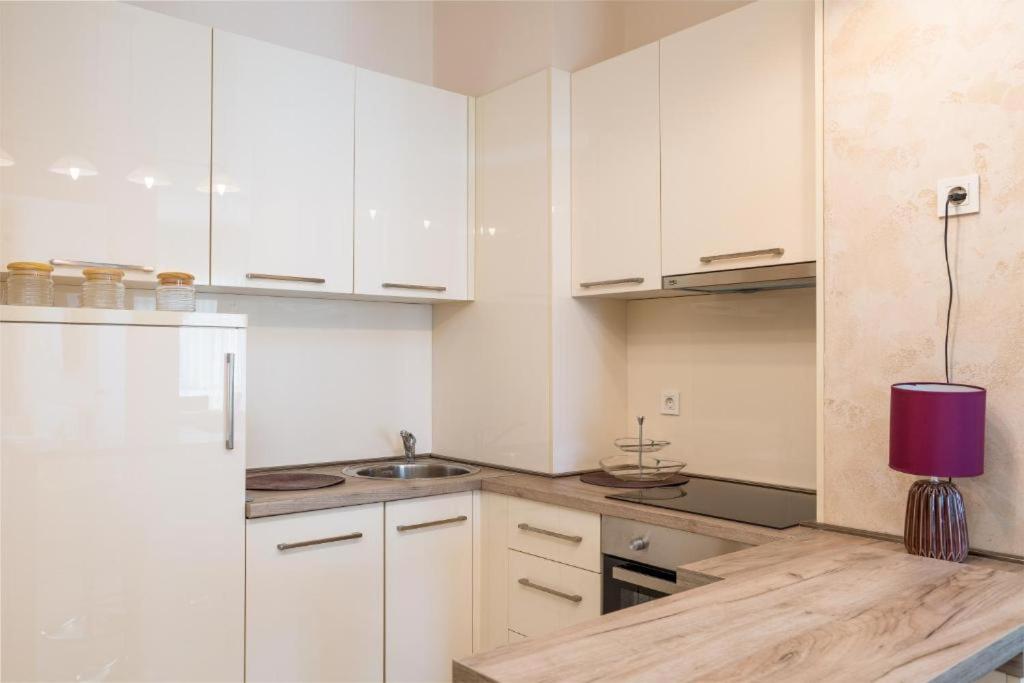 Fontana Mediteran Properties Budva Exterior foto